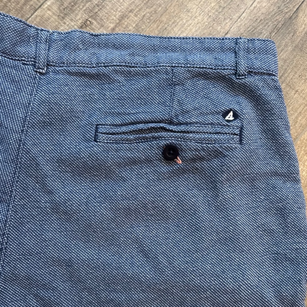 Sperry Men’s Size 36 Twill Blue Flat Front Shorts for Casual Style - Picture 9 of 14